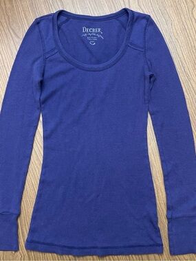 Decree Long Sleeve Scoop Neck Top - Purple Plum Lace Button Detail